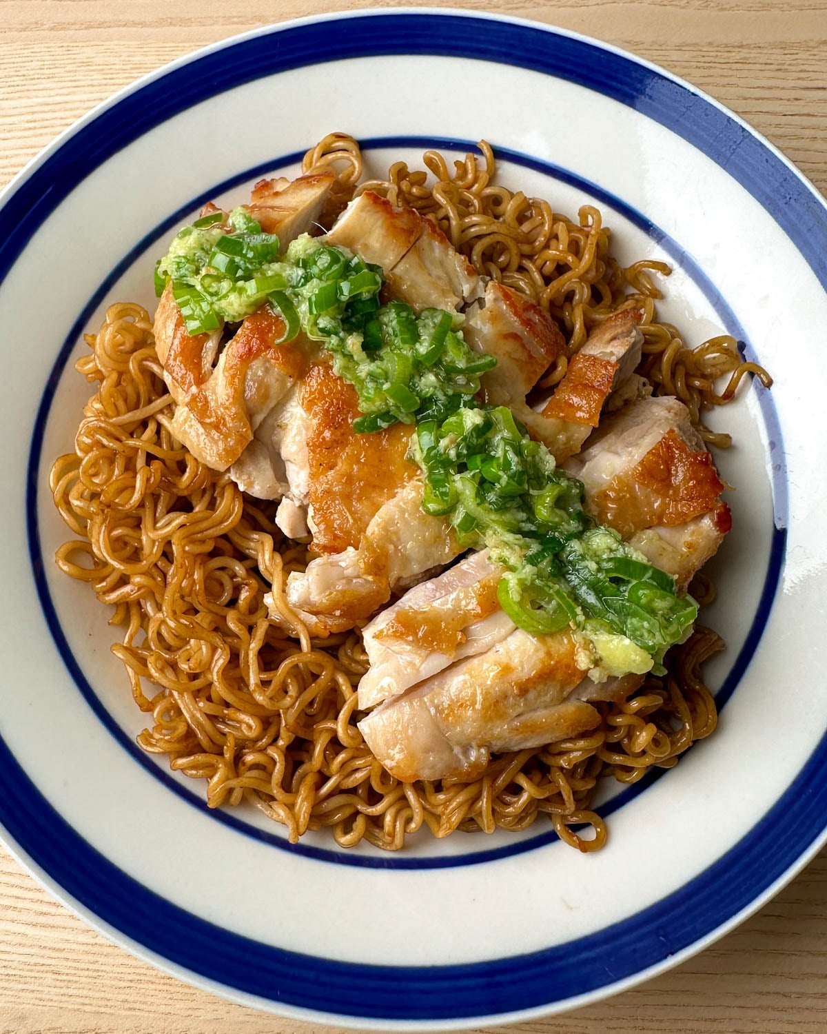 Hong Kong Scallion Oil Chicken Noodles