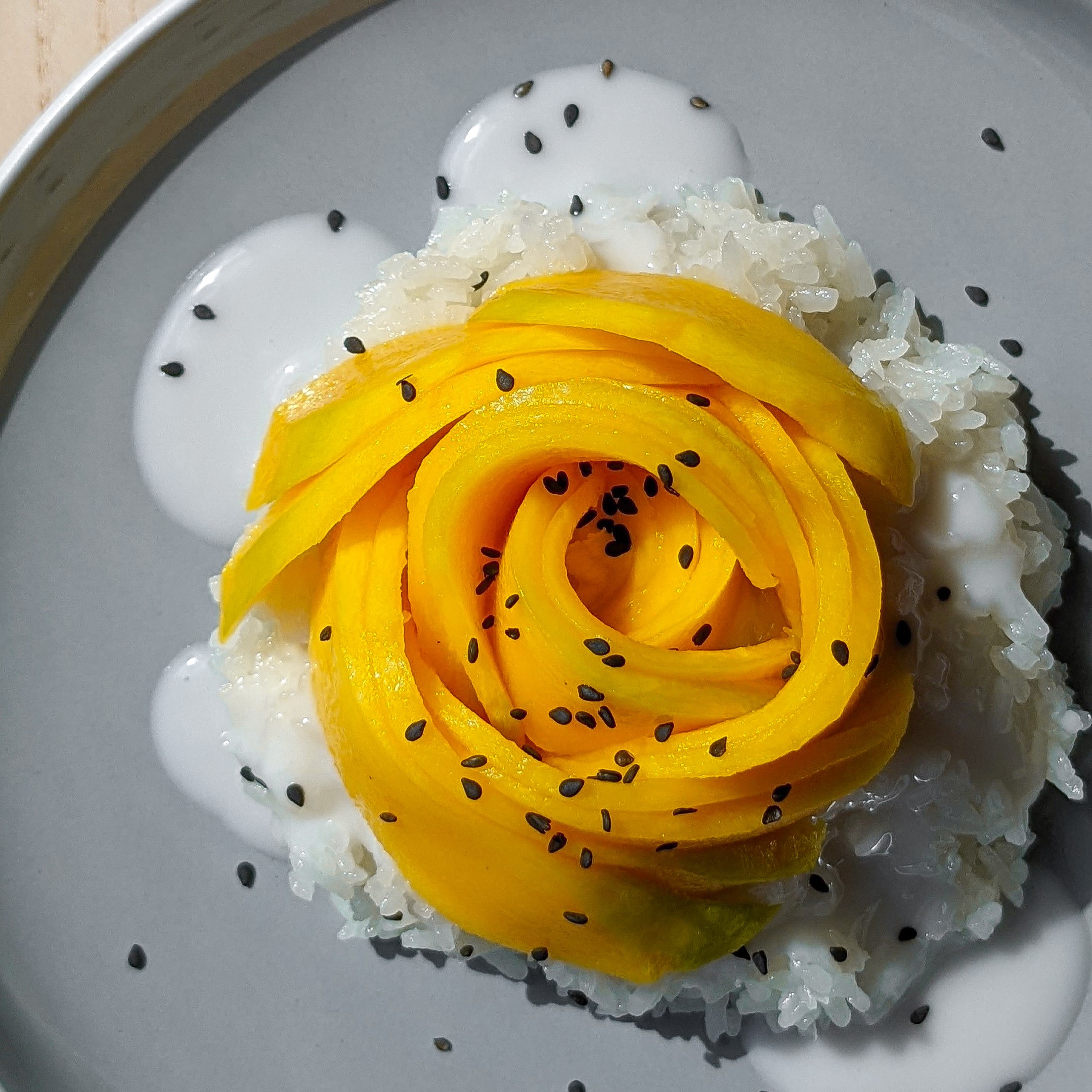 Mango Sticky Rice (芒果糯米飯)